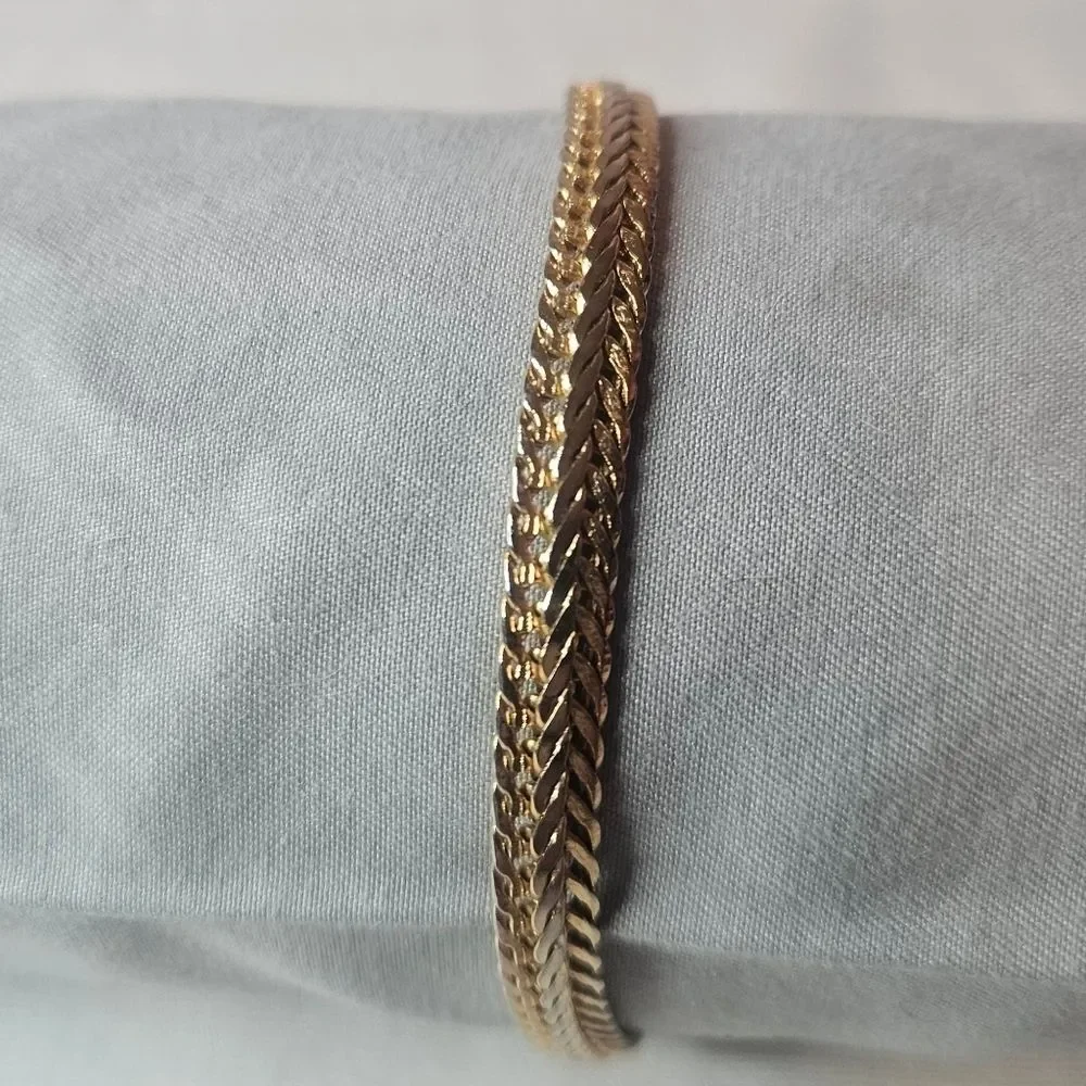 Vintage Dainty Stackable Classic Foxtail Chain Bracelet Gold Tone 6.75